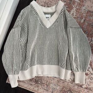 Aerie Ribbed Knit Sweater in Green and Cream